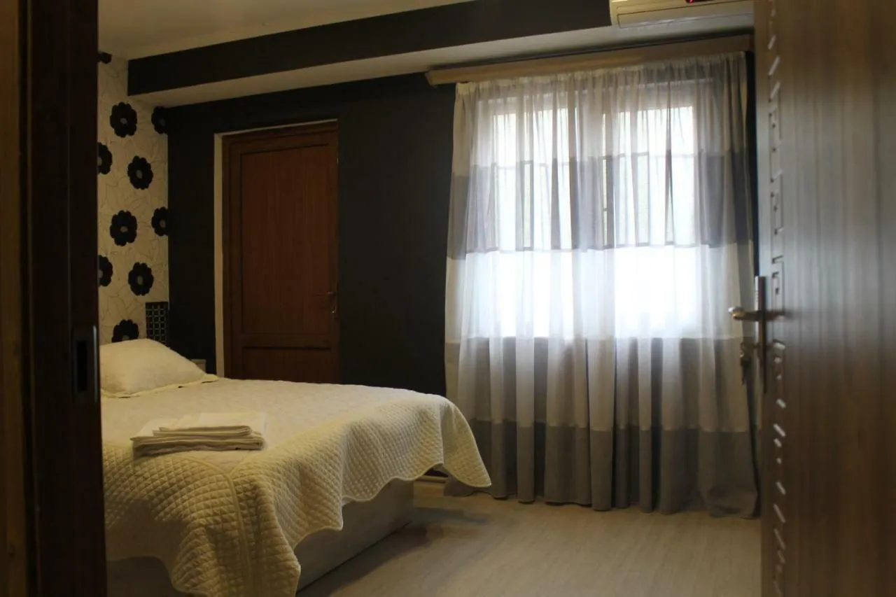 Cozy Nest Διαμέρισμα Τυφλίδα Γεωργία